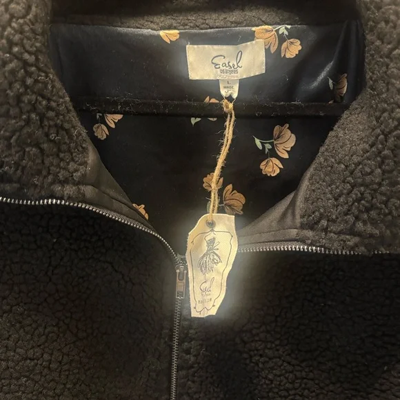 Easel Sherpa zip front Teddy Jacket size large NWT - Picture 5 of 5